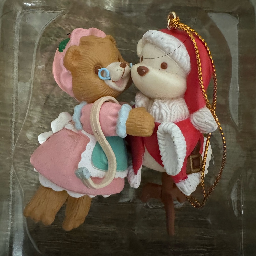 Vintage Trim A Home Vintage Kmart 1997 Seamstress Bear Ornament